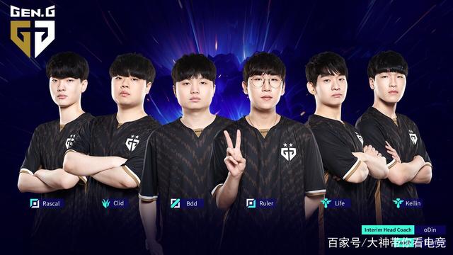 他脸上洋溢 他脸上洋溢