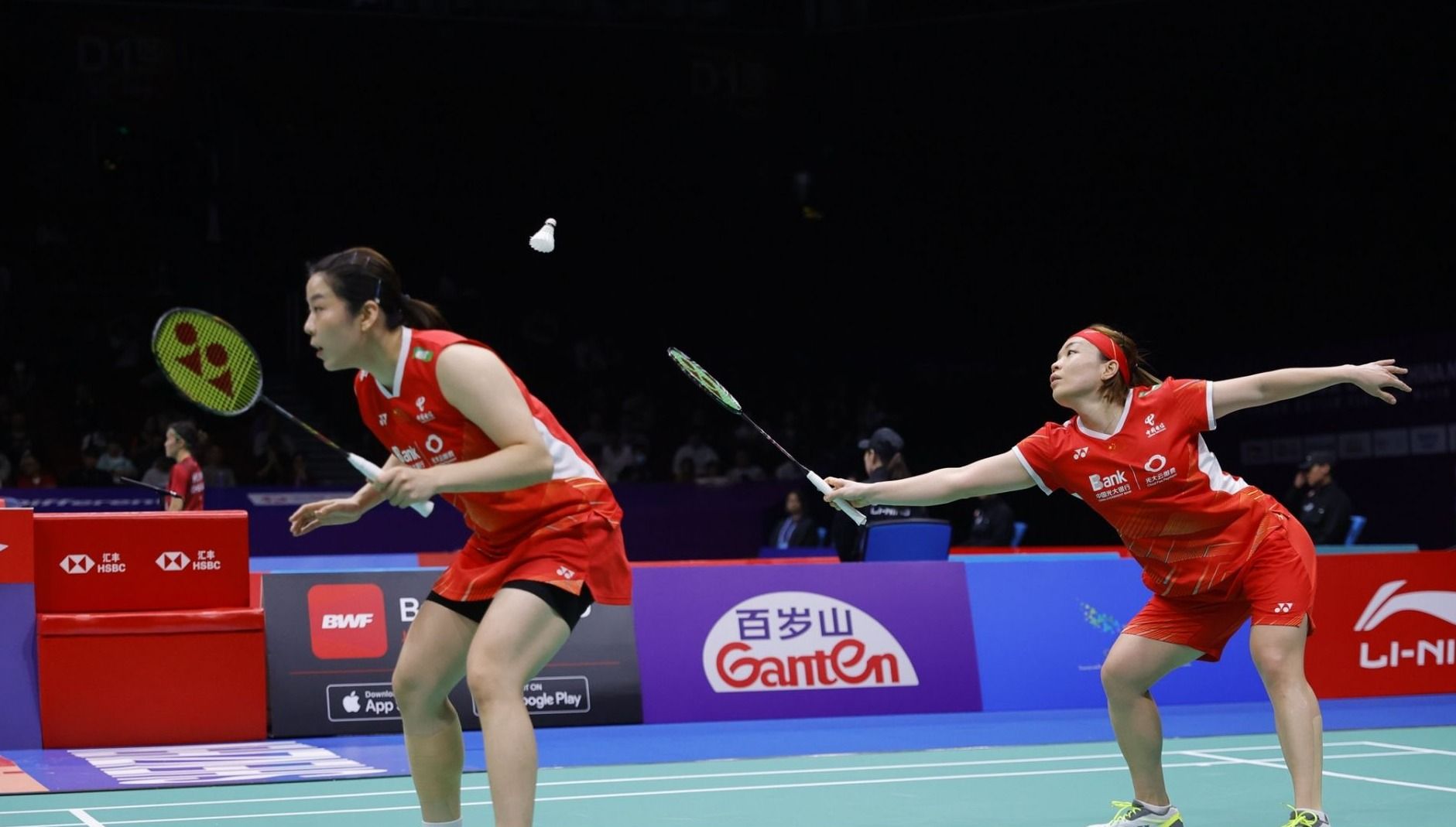 用手感与选 用手感与选